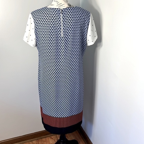 VINCE CAMUTO MULTI PATTERN MIDI DRESS • SIZE 10 - Picture 4 of 8